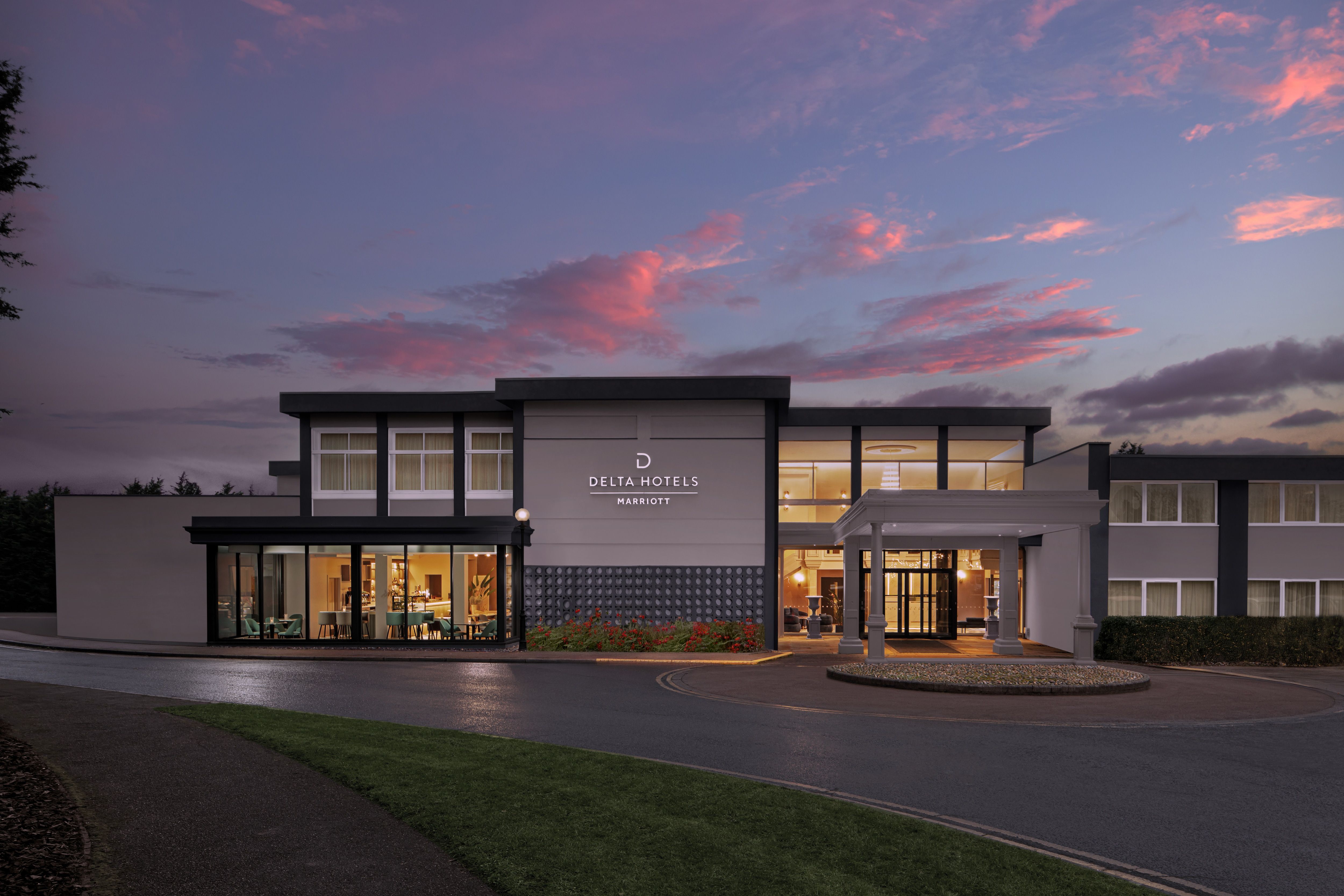Luxurious front view of Delta Hotels by Marriott Colchester at Marks Tey
